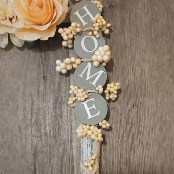 Rustic Floral Picture Frame with Peach and Cream Accents - Picture 2 of 4